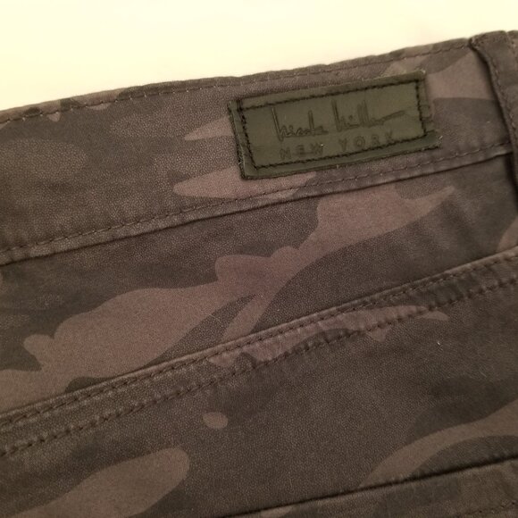 Nicole Miller Soho High Rise Skinny Grey & Black Camouflage Denim Jeans Size 8 - Picture 5 of 9